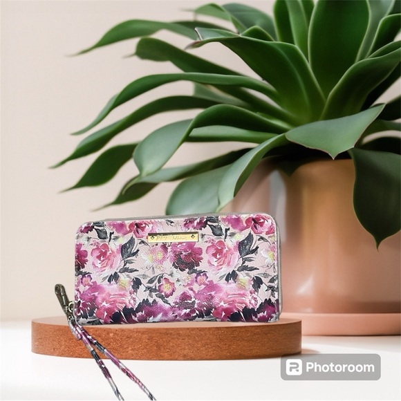Betsey Johnson Handbags - BetseyJohnson Floral Wallet